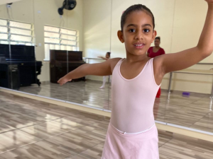 1º dia da Escolinha de Ballet do Colégio Santa Cristina